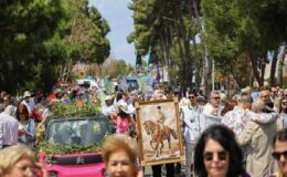 13. Alaçatı Ot Festivali milyonları ağırladı