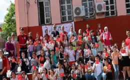Türk Kızılay, 23 Nisan Ulusal Egemenlik ve Çocuk Bayramı’nda, dezavantajlı bölgede eğitim gören çocuklar için çeşitli etkinlikler düzenledi