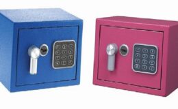 Yale Elektronik Mini Kollu Kasa ile karavanınızla daha güvenli seyahat edin