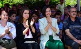 Başkan Kınay çocuklardan söz aldı: Okumaktan ve yazmaktan vazgeçmeyin