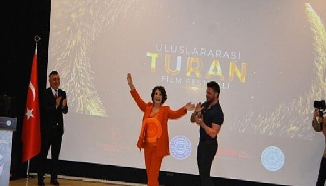 Türk Dünyası Sineması İzmir’de Ege Üniversitesi ev sahipliğinde bir araya geldi