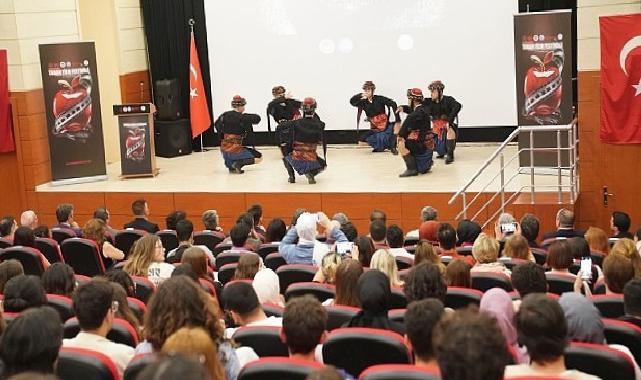 Türk Dünyası Sineması İzmir’de Ege Üniversitesi ev sahipliğinde bir araya geldi “Uluslararası Turan Film Festivali” başladı